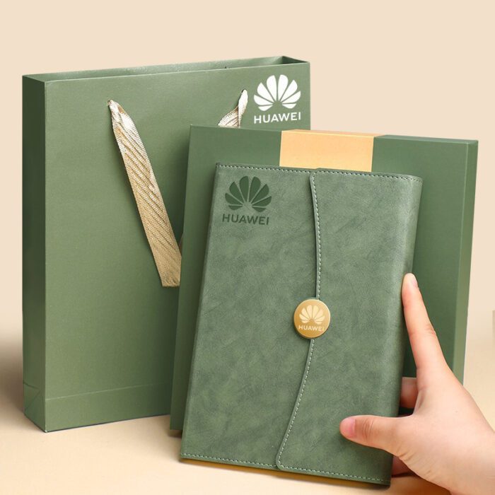 笔记本+签字笔礼盒套装-Notebook + Signature Pen Gift Set