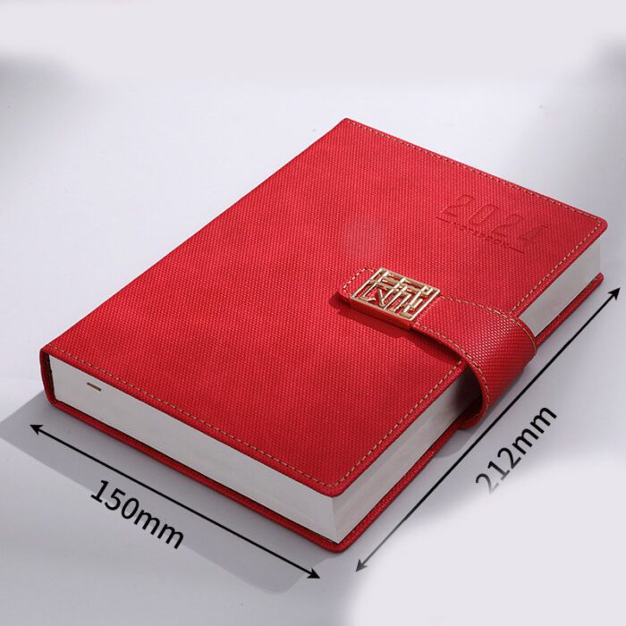 Notebook con fibbia alla moda 2024-Notebook con fibbia alla moda 2024