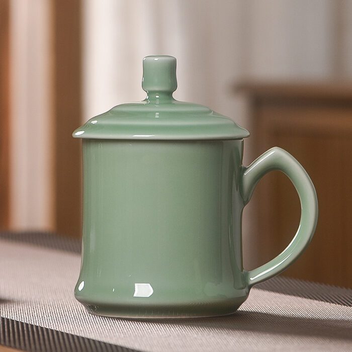 龙泉青瓷杯-Longquan celadon cup