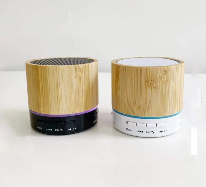 Eco-friendly bamboo wireless speaker with TF card - Image 8