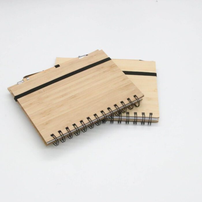 Eco-friendly bamboo pen & notebook set - Image 4