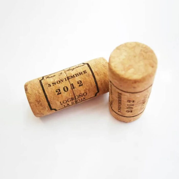Eco-friendly wine cork USB drives - Image 2
